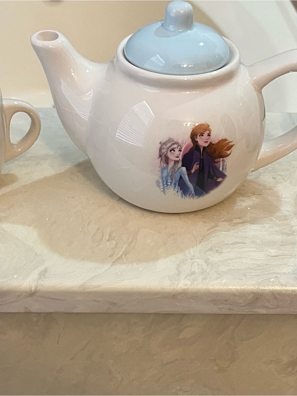 Frozen Tea Set - Picture 7 of 7